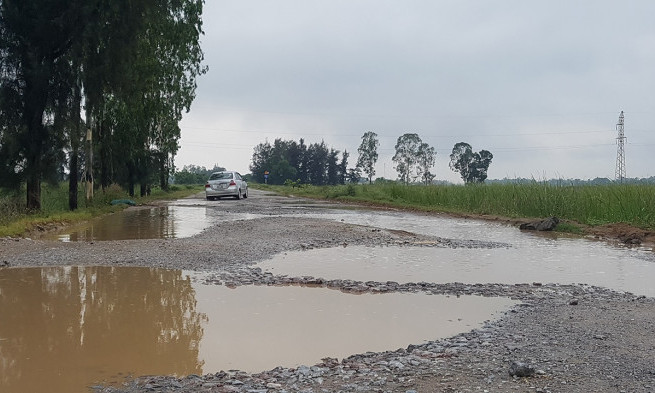 Đường 4C xuống cấp trầm trọng, tiềm ẩn tai nạn