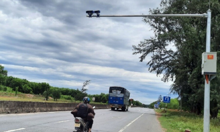 Sắp xử phạt vi phạm giao thông qua “mắt thần” trên QL1 thuộc Quảng Trị
