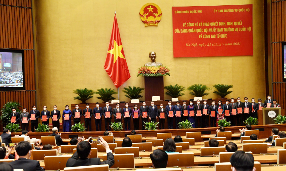 Phê chuẩn kết quả bầu Trưởng đoàn và Phó Trưởng Đoàn ĐBQH tỉnh Quảng Ninh