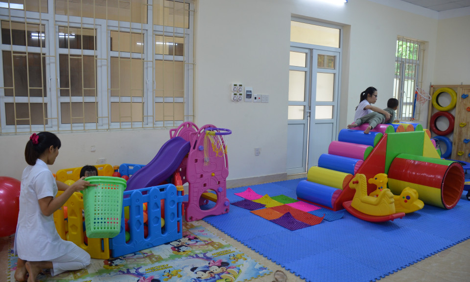  Hỗ trợ trẻ khuyết tật tiếp cận các dịch vụ bảo vệ, chăm sóc, giáo dục tại cộng đồng