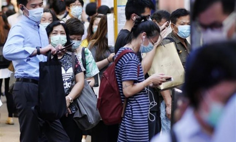 Hàn Quốc gia hạn giãn cách xã hội mức cao nhất ở thủ đô Seoul