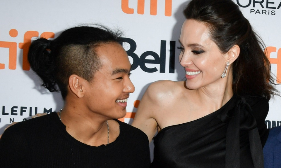 Con trai Maddox của Angelina Jolie không phải trẻ mồ côi?