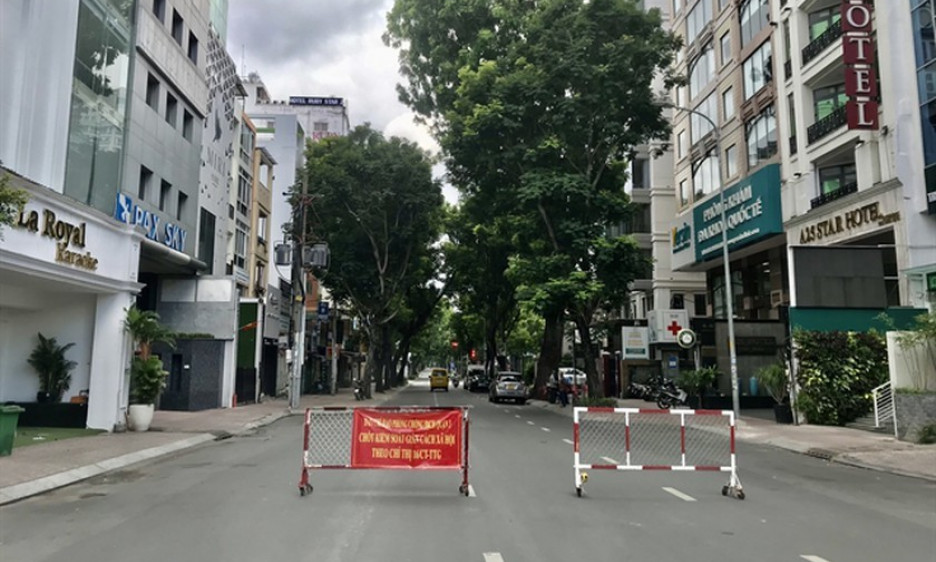 HCMC tightens restrictions amid COVID-19 infection spike
