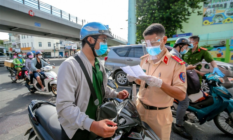 TP.HCM: 2 ca dương tính SARS-CoV-2 qua xét nghiệm ngẫu nhiên người đi đường