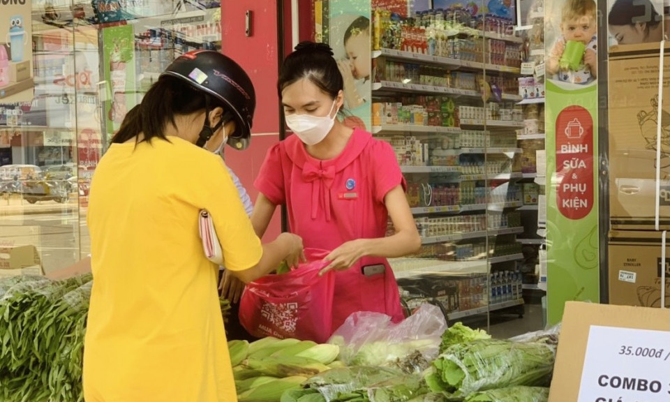 Tháo gỡ khó khăn vận chuyển cho các sàn thương mại điện tử trong dịch COVID-19