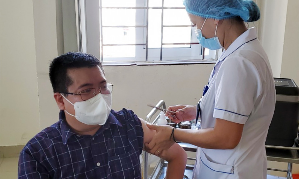 Chiến dịch tiêm vắc-xin diện rộng