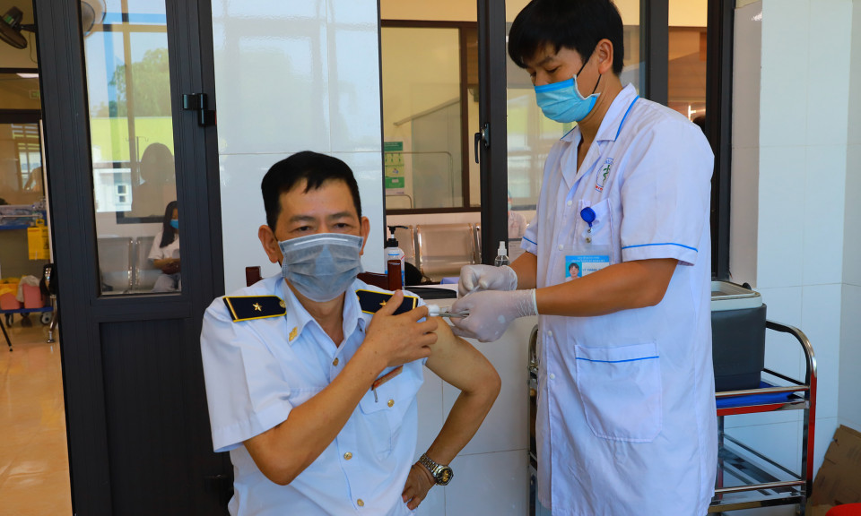 Bình Liêu: Triển khai tiêm vắc xin phòng Covid-19 mũi 2, đợt VII 