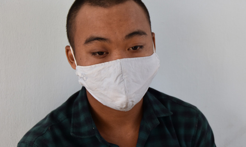 Thanh niên chui vào mùng dỗ con cho nữ chủ nhà rồi trộm