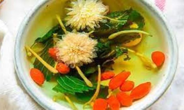 Mách bạn 8 loại nước quả giải khát ngày hè