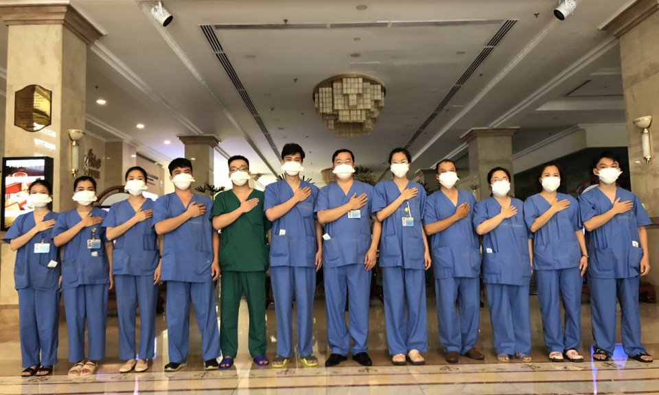 "Các bác sĩ mắc Covid-19 trong đoàn Quảng Ninh hỗ trợ TP Hồ Chí Minh chống dịch được chăm sóc tốt, sức khỏe ổn định"