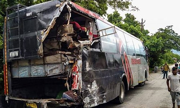 Tai nạn xe bus nghiêm trọng tại Ấn Độ, ít nhất 18 người chết