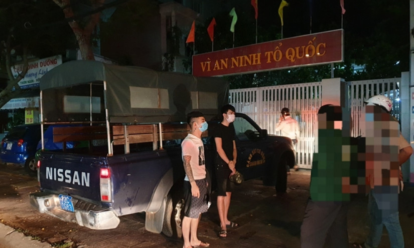 Tuần tra đêm phát hiện nhiều con nghiện đi mua thuốc