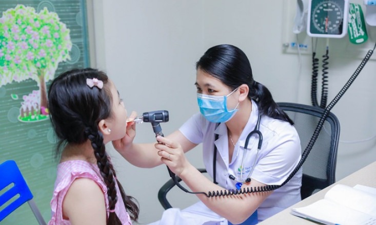 Trẻ nguy kịch do cha mẹ ngại đưa đi khám trong mùa dịch