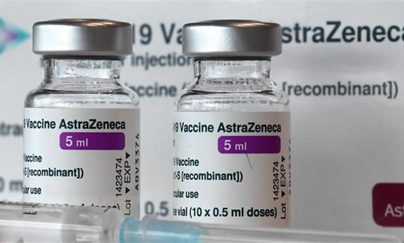 Nhật Bản phê chuẩn sử dụng vaccine AstraZeneca cho người trên 40 tuổi