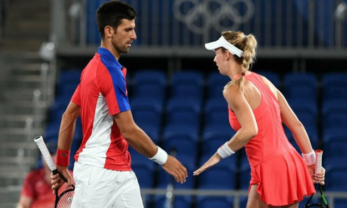 Novak Djokovic lỡ hai trận chung kết chỉ trong ít giờ đồng hồ