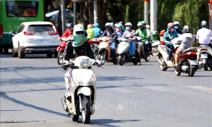 Chỉ số UV cực đại tại các khu vực trên cả nước đều ở mức nguy cơ gây hại rất cao
