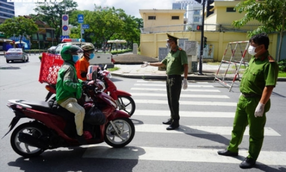 19 tỉnh, thành phía Nam tiếp tục giãn cách, người dân không rời nơi cư trú