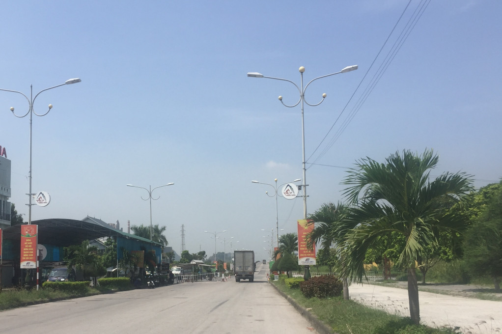Chốt cầu Đá Vách, phường Mạo Khê (TX Đông Triều) từ 0h ngày 8/8 tạm dừng tiếp nhận người và phương tiện vào tỉnh Quảng Ninh.
