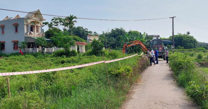 Huyện Hải Hà tổ chức cưỡng chế giải phóng mặt bằng một số hộ dân tại Khu Quang Trung, thị trấn Quảng Hà, tháng 7/2021.