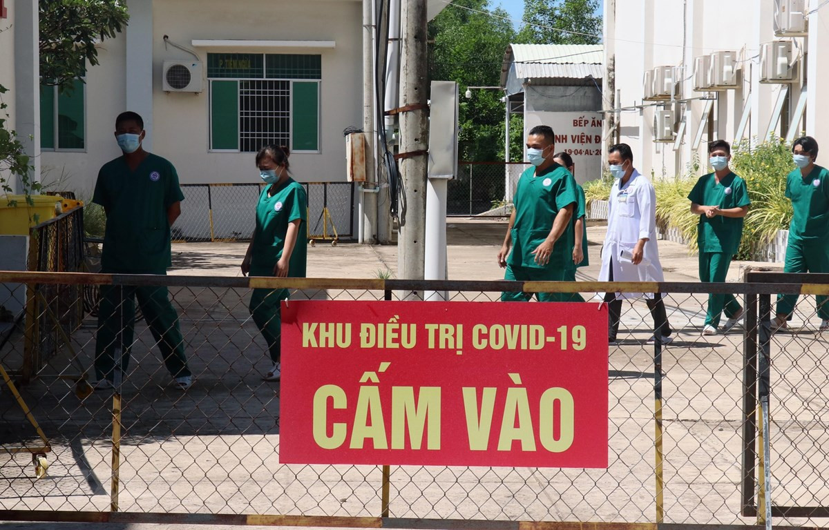 Khu cách ly điều trị bệnh nhân COVID-19 thuộc Khoa truyền nhiễm, Trung tâm Y tế thành phố Hà Tiên (Kiên Giang). (Ảnh: Lê Huy Hải/TTXVN)