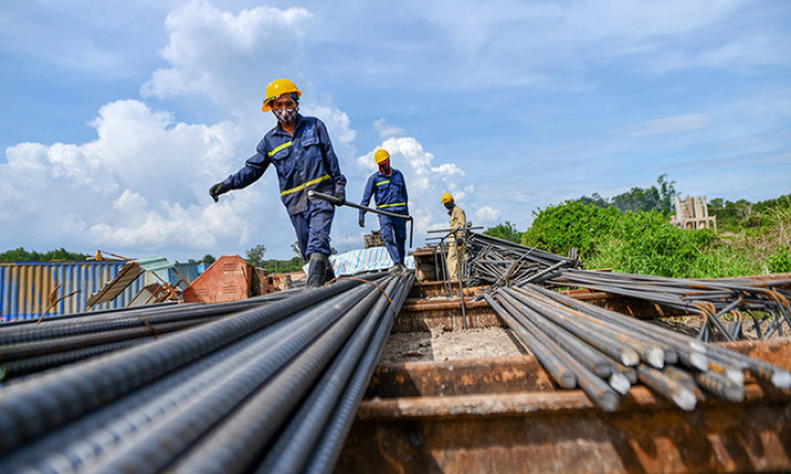 Kinh tế nửa cuối năm 2021 đối diện nhiều thách thức
