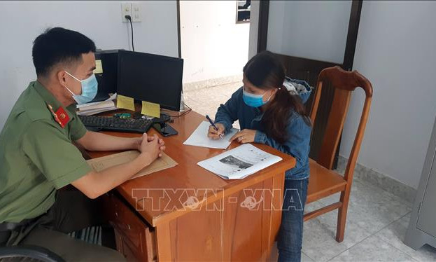 Đăng tin sai sự thật 'xe chở người về quê tránh dịch gặp tai nạn thảm khốc', bị phạt 10 triệu đồng