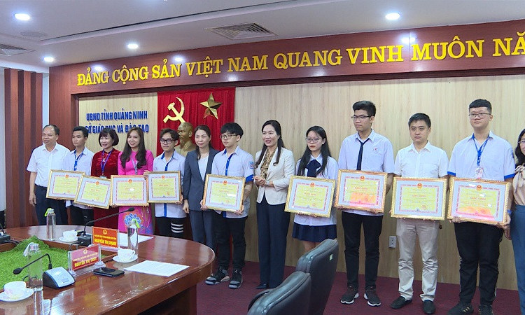 Nhân lên nét đẹp văn hóa gia đình, dòng họ hiếu học