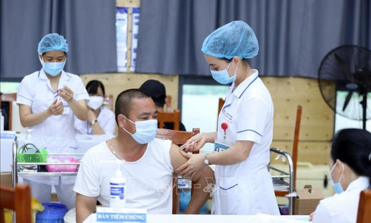 Bộ Y tế hướng dẫn tiêm 2 liều vaccine phòng COVID-19