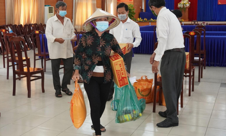 Bình Dương hỗ trợ 500.000 công nhân không về quê