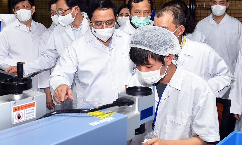 Thủ tướng yêu cầu tăng cường các biện pháp phòng chống dịch quyết liệt hơn, hiệu quả hơn