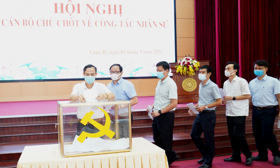 Uông Bí có tân Chủ tịch UBND thành phố