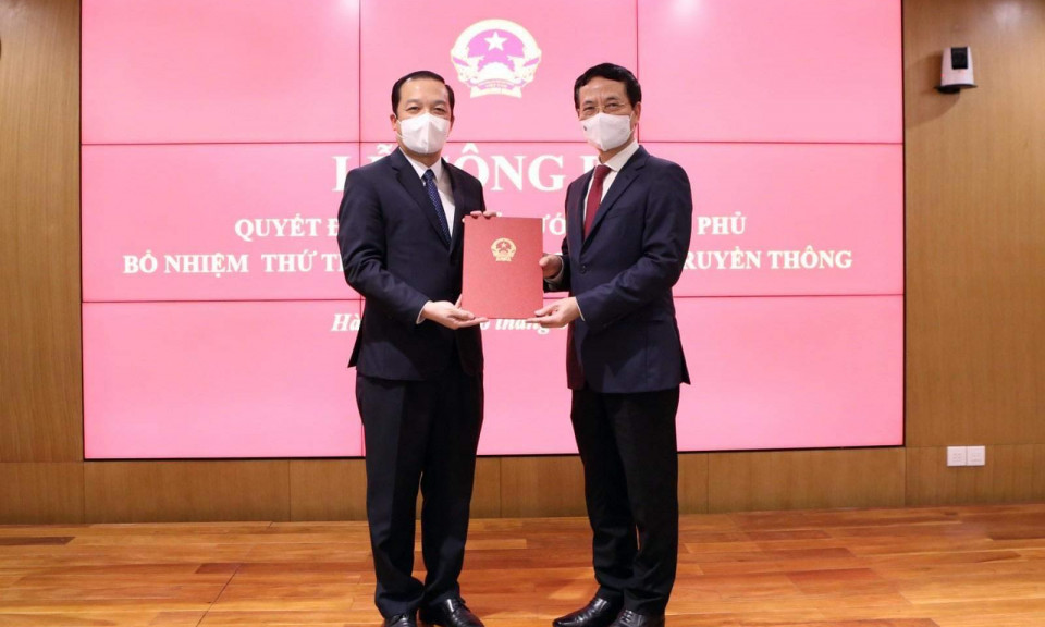 Công bố quyết định bổ nhiệm Thứ trưởng Bộ Thông tin và Truyền thông