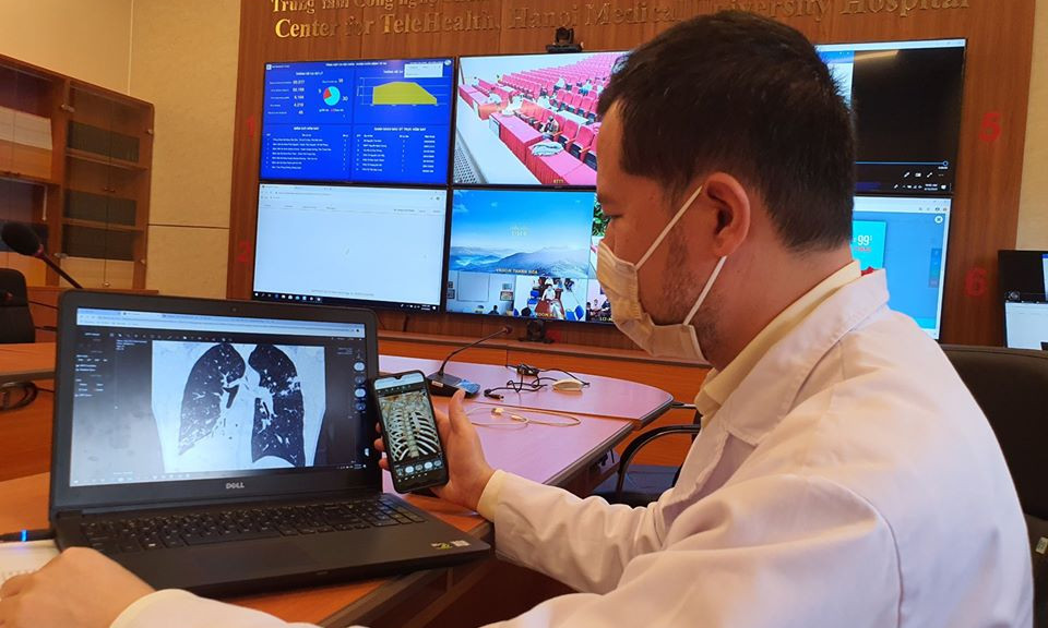 Bộ Y tế yêu cầu tăng cường sử dụng Tele-health trong điều trị