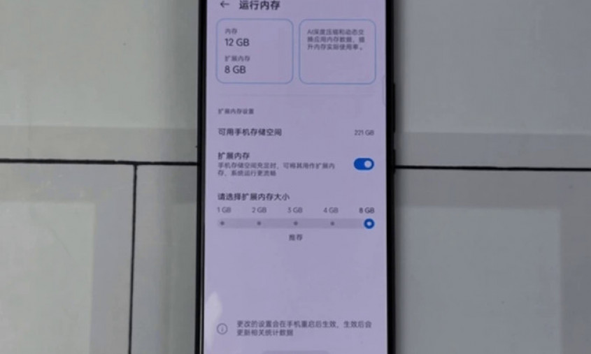 Smartphone đầu tiên có RAM 20 GB