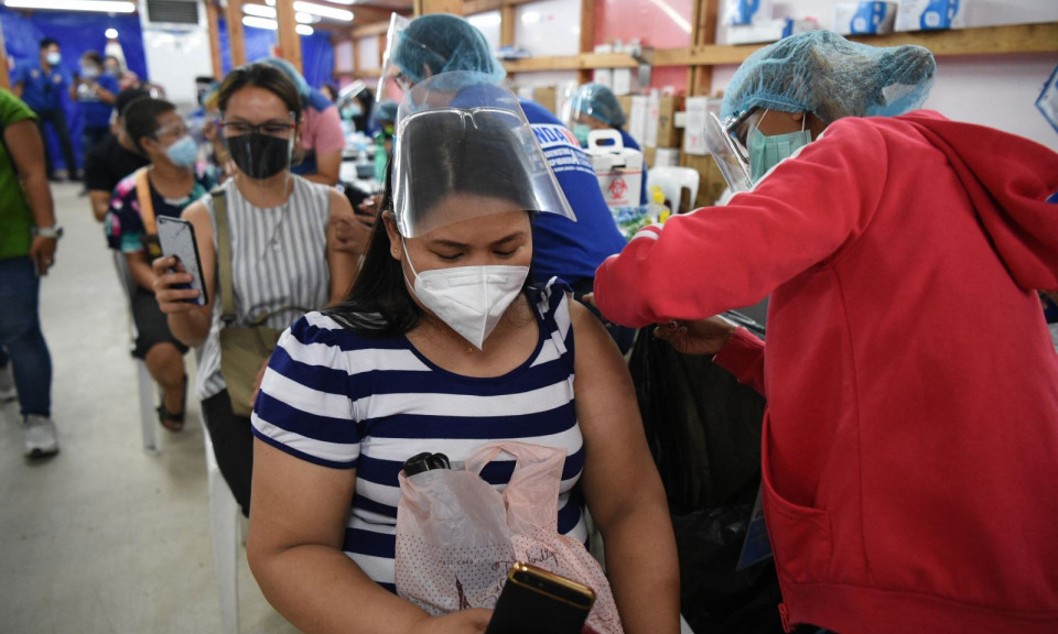Biến thể Delta đẩy Philippines trở lại ngưỡng ‘nguy cơ cao’ về COVID-19