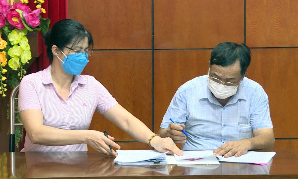 Ngân hàng CSXH tỉnh giải ngân nguồn vốn vay lãi suất 0% cho doanh nghiệp trả lương ngừng việc