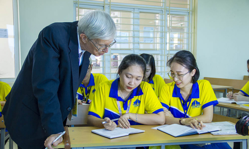 Đổi mới toàn diện khâu đào tạo nhân lực