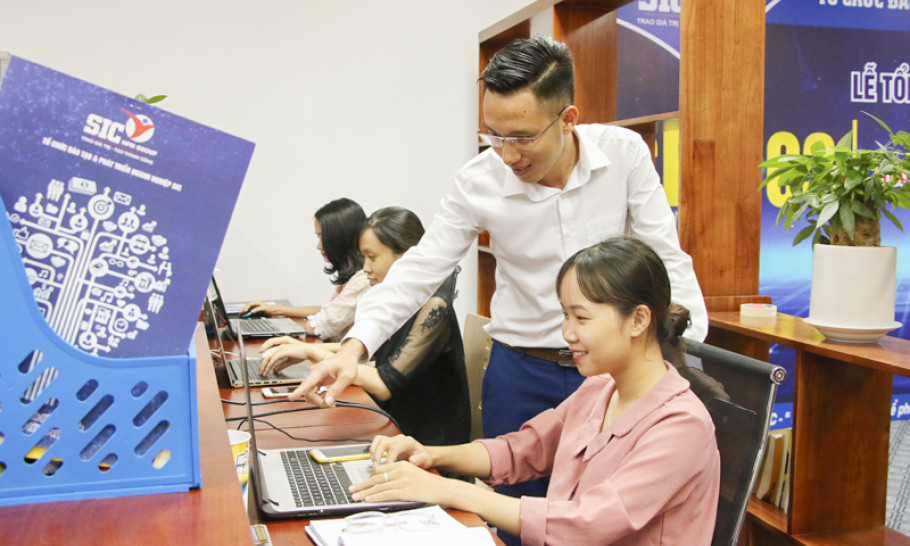 Người "tiếp lửa" cho những ước mơ vươn xa