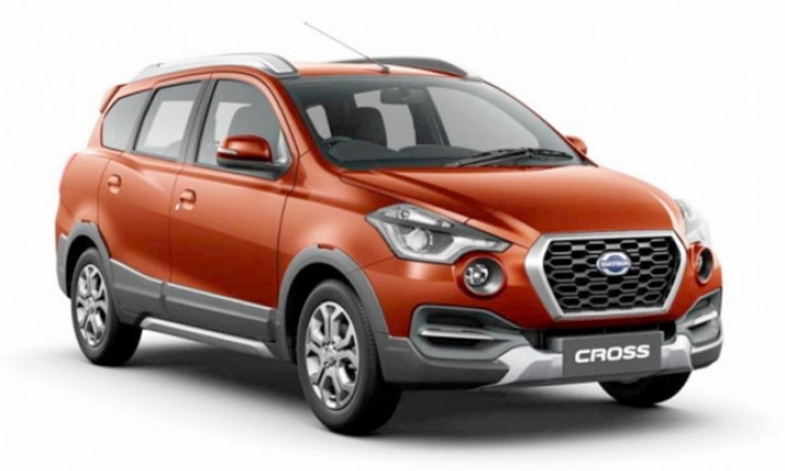 Siêu đối thủ Toyota Innova 2021 giá chỉ 255 triệu, rẻ hơn Kia Morning khiến khách Việt mê mẩn