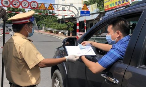 Ngăn chặn tình trạng sử dụng giấy tờ, chứng nhận giả để qua chốt kiểm dịch