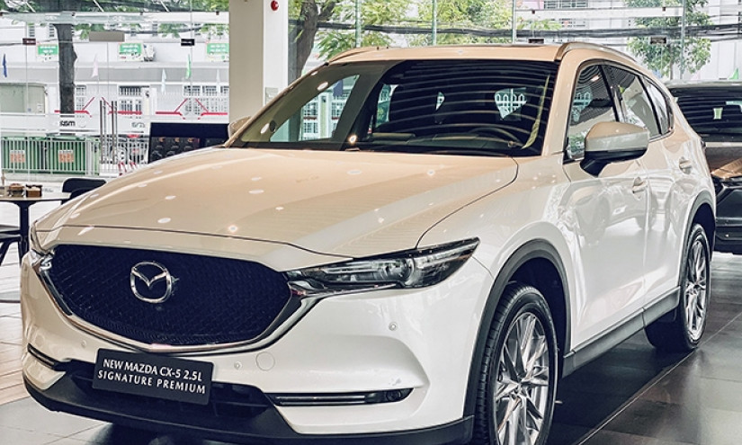 Giá xe Mazda CX-5 2021 giảm sốc đầu tháng Ngâu, xuống chỉ còn 793 triệu khiến Honda CR-V 'nghẹt thở'