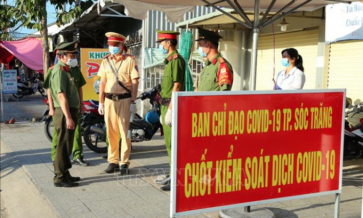Sóc Trăng đình chỉ công tác Chủ tịch UBND xã do lơ là trong phòng, chống dịch COVID-19