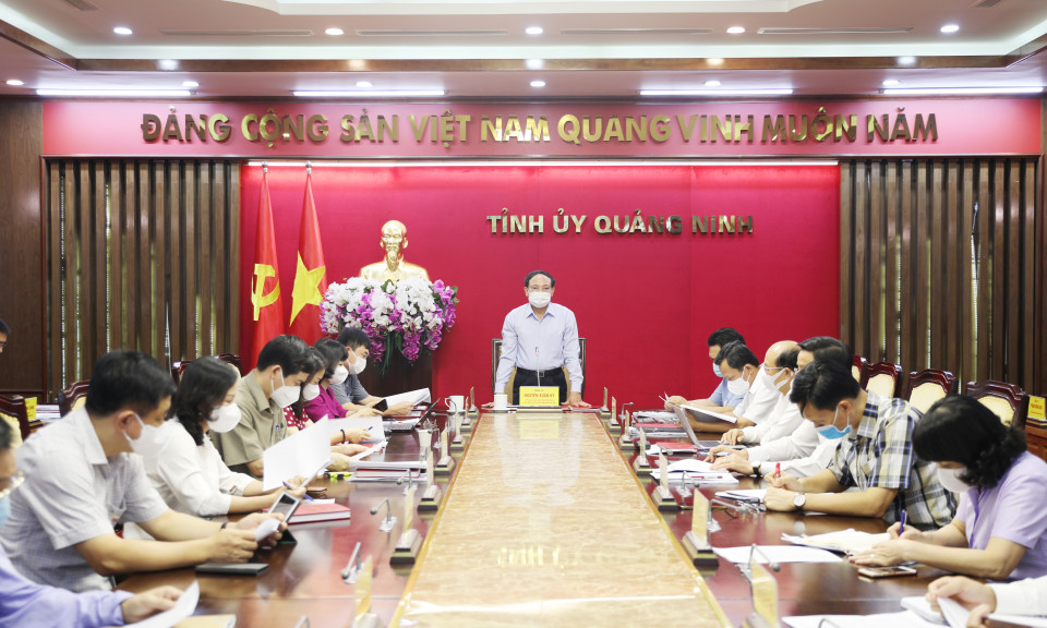 Thường trực Tỉnh ủy giao ban các Ban Xây dựng Đảng và Bí thư các địa phương