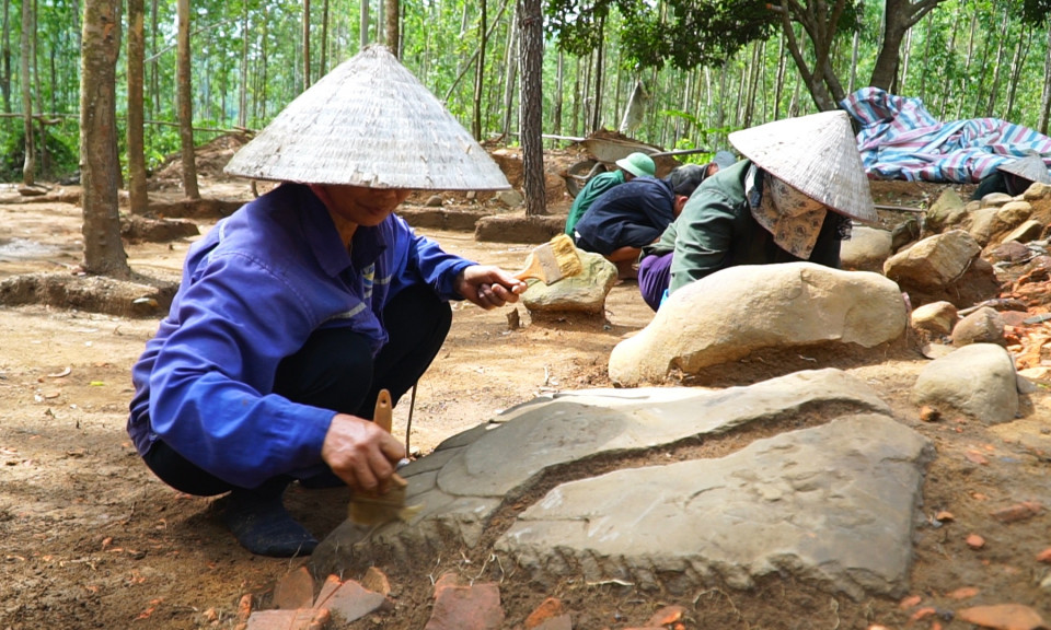 Tìm thấy nhiều di vật giá trị tại di tích chùa Trại Cấp, TX Đông Triều