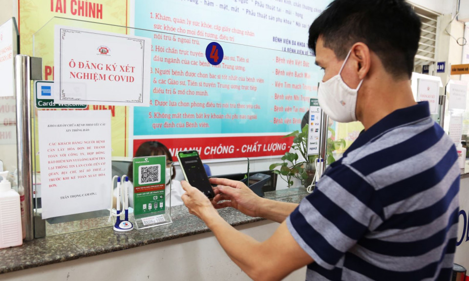 Ứng dụng CNTT trong chăm sóc, bảo vệ sức khỏe người dân