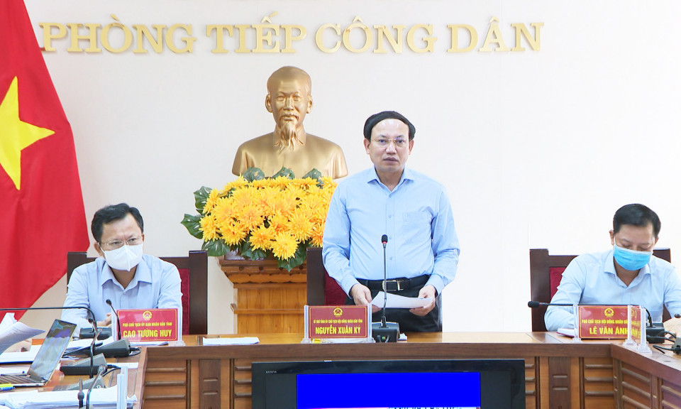 Đồng chí Bí thư Tỉnh ủy tiếp công dân định kỳ