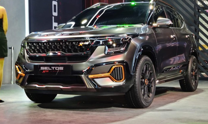 Kia Seltos 2021 bản X-Line chuẩn bị ra mắt, cận cảnh thiết kế đẹp lấn át Toyota Corolla Cross