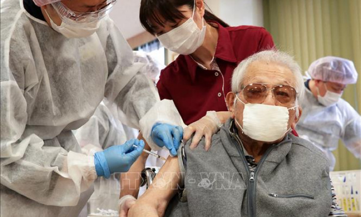 Nhật Bản tăng cường phòng tuyến chống dịch dựa trên 3 chính sách trụ cột
