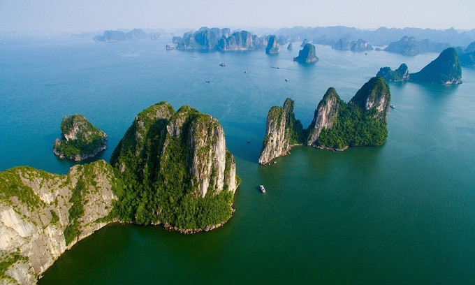 Ha Long Bay nominated as Asia's leading tourist attraction