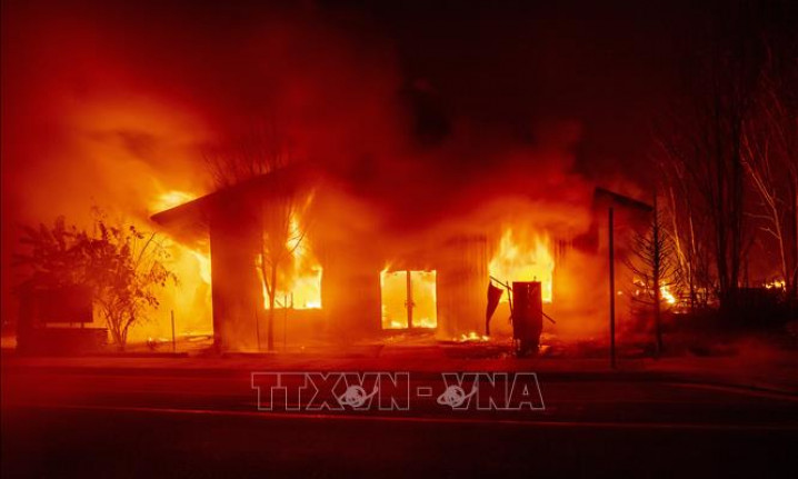 Bùng phát cháy rừng mới tại bang California của Mỹ